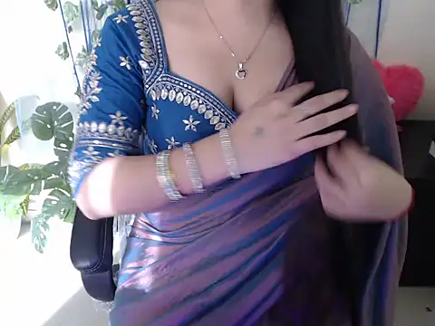 anika bold online show from 10/16/25, 03:29