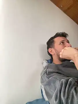 Michaell Spinelly online show from 09/16/25, 07:04