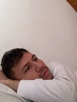 Michaell Spinelly online show from 12/16/25, 02:33