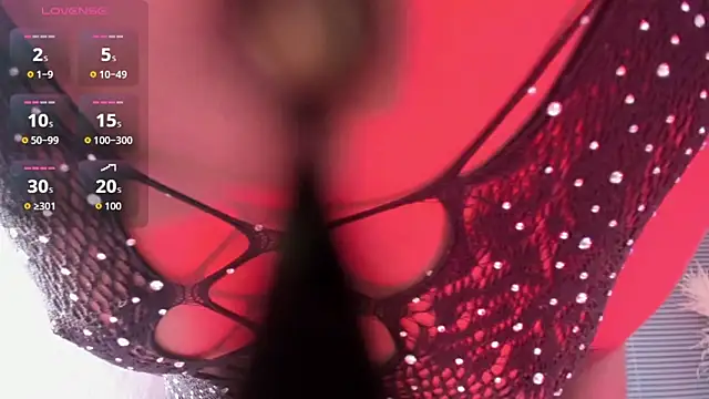 Snapshot of NathalyLeen chatting on 11/06/25, 08:43 NathalyLeen online show from 11/06/25, 08:43