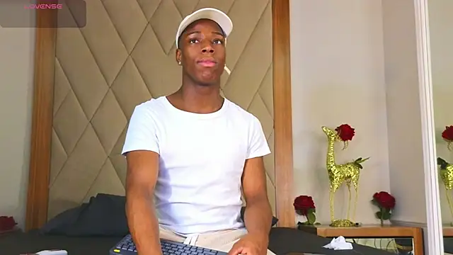 CharlesBrown  online show from 07/04/26, 02:56