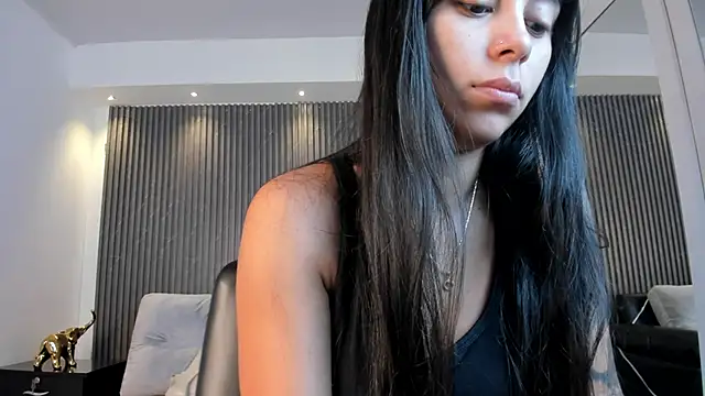 freyja sweet  online show from 10/08/25, 11:08