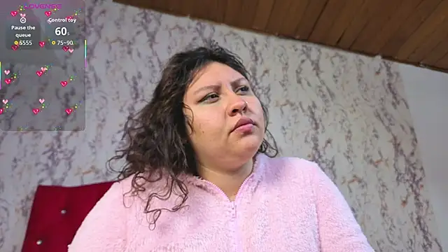 Larissa Antonella online show from 10/12/25, 12:20