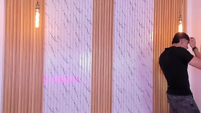 thomas walker0 online show from 10/14/25, 12:28