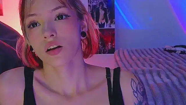 Moonlightt 21 online show from 08/02/26, 05:22