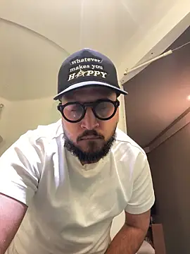 ariseen online show from 11/20/25, 09:14