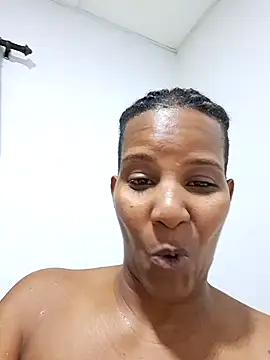 Snapshot of VikysDavis chatting on 10/07/25, 03:25 VikysDavis online show from 10/07/25, 03:25