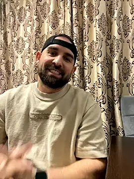 Snapshot of Shots_of_sperm chatting on 11/10/25, 11:42 Shots of sperm online show from 11/10/25, 11:42