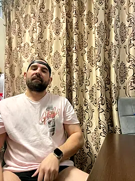 Snapshot of Shots_of_sperm chatting on 11/17/25, 09:15 Shots of sperm online show from 11/17/25, 09:15