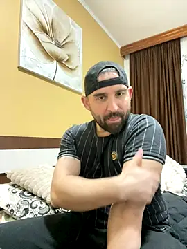 Snapshot of Shots_of_sperm chatting on 12/01/25, 08:58 Shots of sperm online show from 12/01/25, 08:58