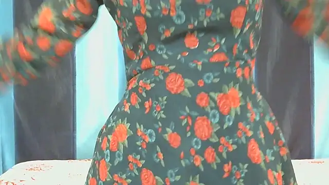 Snapshot of Aarti_misty71 chatting on 09/26/25, 04:49 Aarti misty71 online show from 09/26/25, 04:49