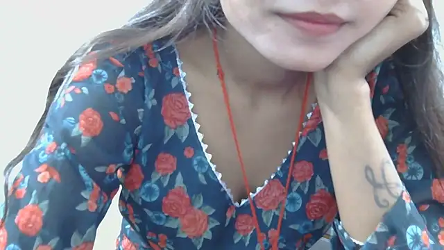 Snapshot of Aarti_misty71 chatting on 09/28/25, 04:51 Aarti misty71 online show from 09/28/25, 04:51