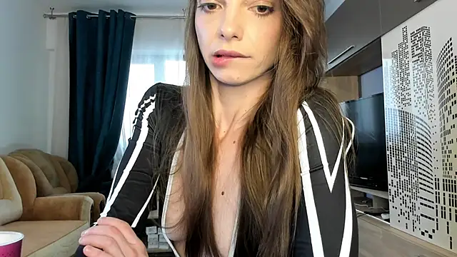 Snapshot of UnicornLand chatting on 09/27/25, 09:58 UnicornLand online show from 09/27/25, 09:58