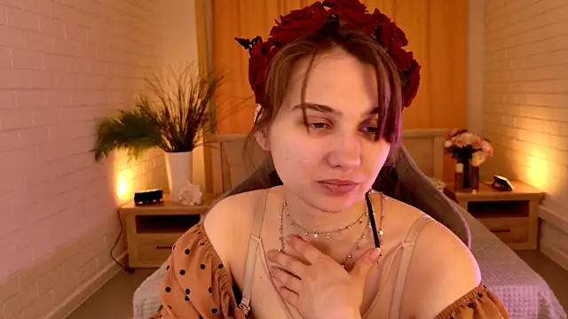 Snapshot of TessaMill chatting on 03/16/26, 05:44 TessaMill online show from 03/16/26, 05:44