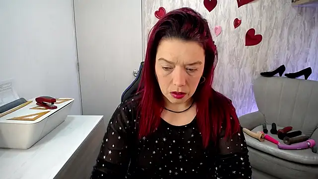 Snapshot of VeronicaBlake chatting on 02/14/26, 12:35 VeronicaBlake online show from 02/14/26, 12:35