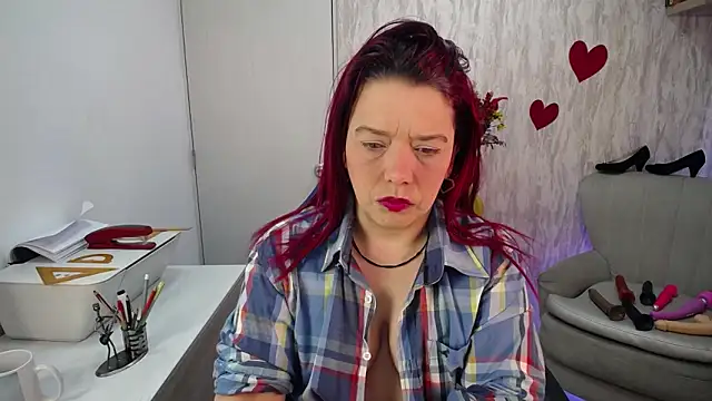Snapshot of VeronicaBlake chatting on 02/19/26, 12:45 VeronicaBlake online show from 02/19/26, 12:45