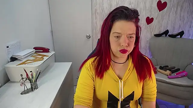 Snapshot of VeronicaBlake chatting on 02/22/26, 12:58 VeronicaBlake online show from 02/22/26, 12:58