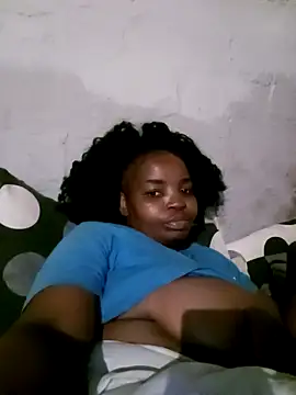ShySexyBaddiexx online show from 04/07/26, 04:40