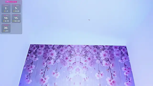 Lorrainee  online show from 10/25/25, 02:41