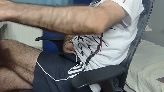 flydirty online show from 10/24/25, 11:34