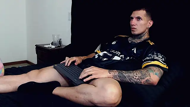 Shane Clay online show from 10/09/25, 11:25