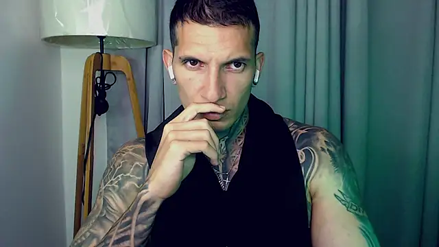 Shane Clay online show from 11/25/25, 12:10