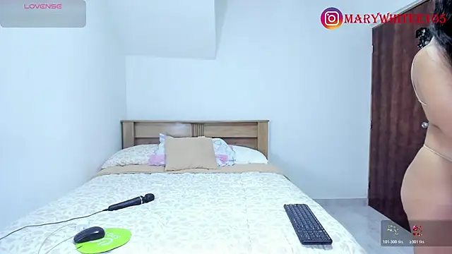 Snapshot of marywhitee__ chatting on 03/12/26, 07:42 marywhitee online show from 03/12/26, 07:42