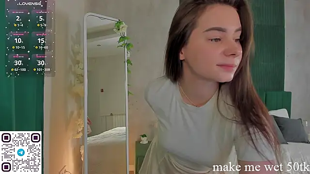 ErinRose  online show from 10/08/25, 06:00