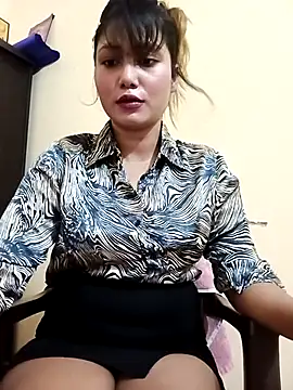 Snapshot of alexa_cam44 chatting on 09/29/25, 08:02 alexa cam44 online show from 09/29/25, 08:02