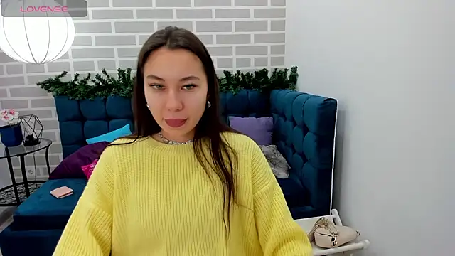 Snapshot of Kat__cat chatting on 12/18/25, 02:28 Kat cat online show from 12/18/25, 02:28