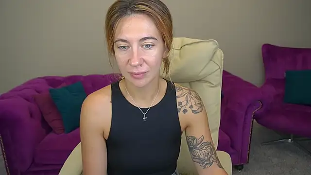 KateShanny online show from 09/18/25, 05:42