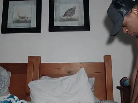 Snapshot of Bedroom_Gangster007 chatting on 10/02/25, 06:15 Bedroom Gangster007 online show from 10/02/25, 06:15