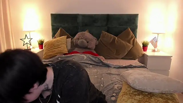 ayakskalermonss online show from 11/11/25, 02:17