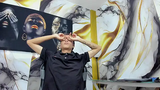 mono blonde online show from 07/12/26, 11:23