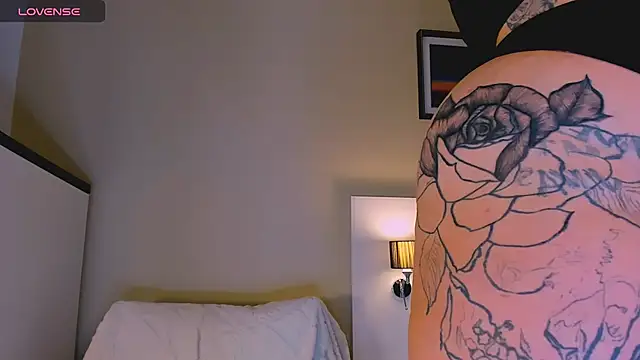 marrenaa online show from 10/03/25, 04:20