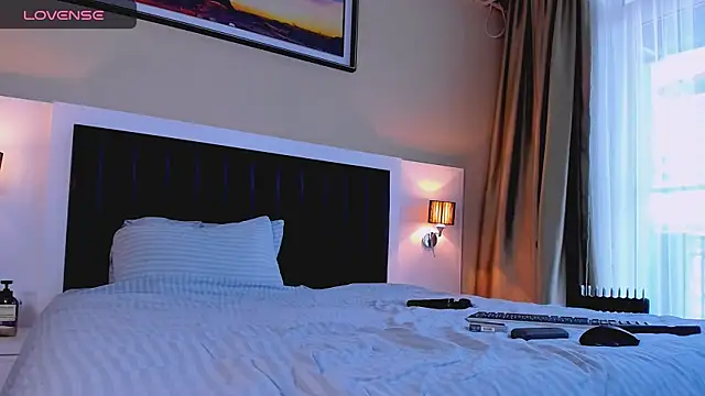 marrenaa online show from 11/06/25, 08:04