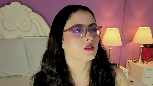 LiLLiAnderson online show from 10/06/25, 11:40