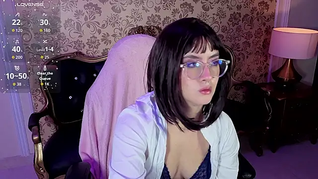 Snapshot of LiLLiAnderson chatting on 05/07/26, 11:48 LiLLiAnderson online show from 05/07/26, 11:48