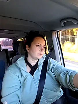 Chrissy Christal online show from 10/11/25, 01:42