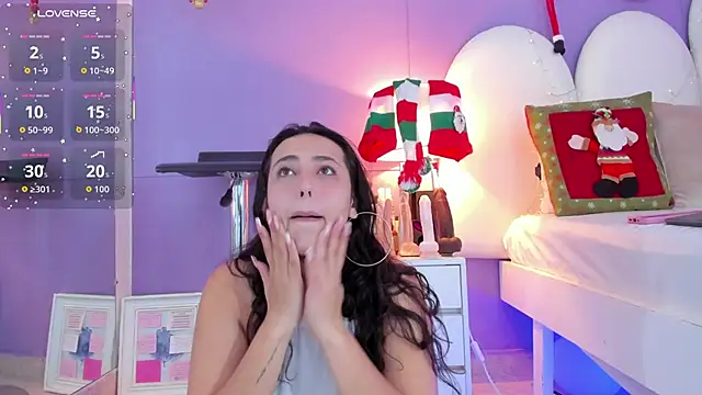 Snapshot of my_aleja_ chatting on 12/03/25, 01:09 my aleja online show from 12/03/25, 01:09