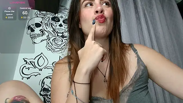 Snapshot of ImSophieFox chatting on 03/28/26, 03:50 ImSophieFox online show from 03/28/26, 03:50