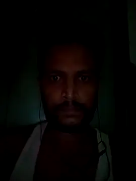 Snapshot of bhaijaan66 chatting on 12/18/25, 09:54 bhaijaan66 online show from 12/18/25, 09:54