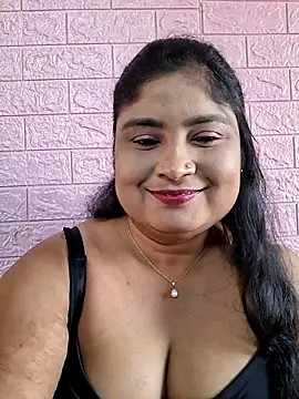 Snapshot of hornyriyanka chatting on 11/15/25, 02:09 hornyriyanka online show from 11/15/25, 02:09