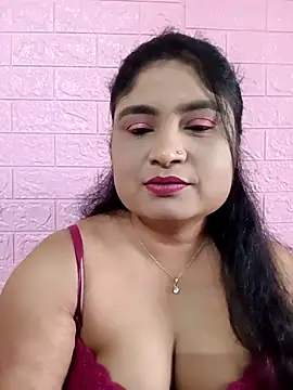 Snapshot of hornyriyanka chatting on 12/02/25, 02:39 hornyriyanka online show from 12/02/25, 02:39