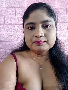 Snapshot of hornyriyanka chatting on 12/05/25, 02:20 hornyriyanka online show from 12/05/25, 02:20