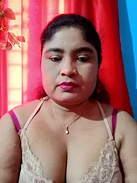 Snapshot of hornyriyanka chatting on 12/15/25, 02:16 hornyriyanka online show from 12/15/25, 02:16