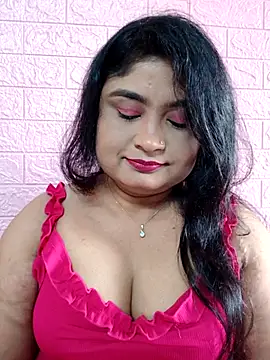 Snapshot of hornyriyanka chatting on 12/21/25, 02:30 hornyriyanka online show from 12/21/25, 02:30