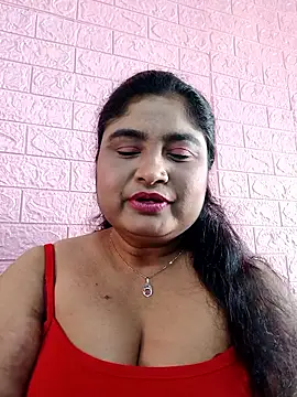 Snapshot of hornyriyanka chatting on 02/17/26, 03:14 hornyriyanka online show from 02/17/26, 03:14