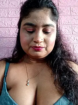 Snapshot of hornyriyanka chatting on 03/02/26, 05:08 hornyriyanka online show from 03/02/26, 05:08