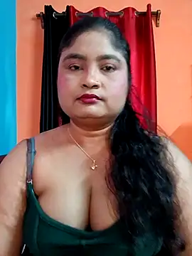Snapshot of hornyriyanka chatting on 04/22/26, 02:47 hornyriyanka online show from 04/22/26, 02:47